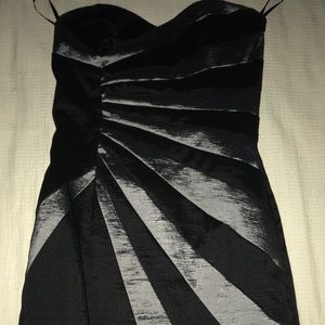 Cache Strapless Mindress